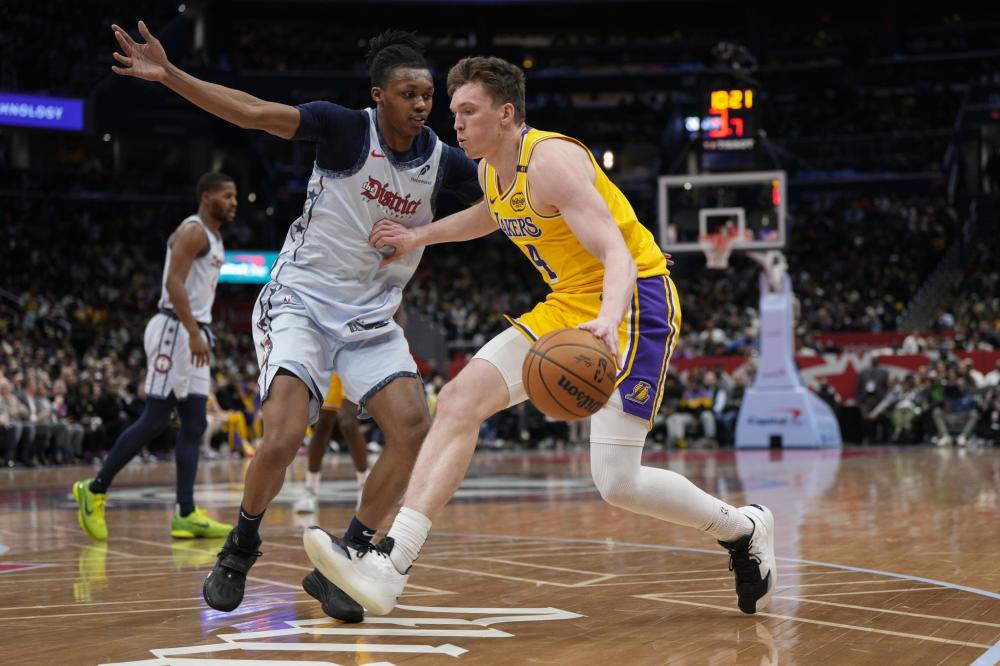 若能与萨拉 若能与萨拉