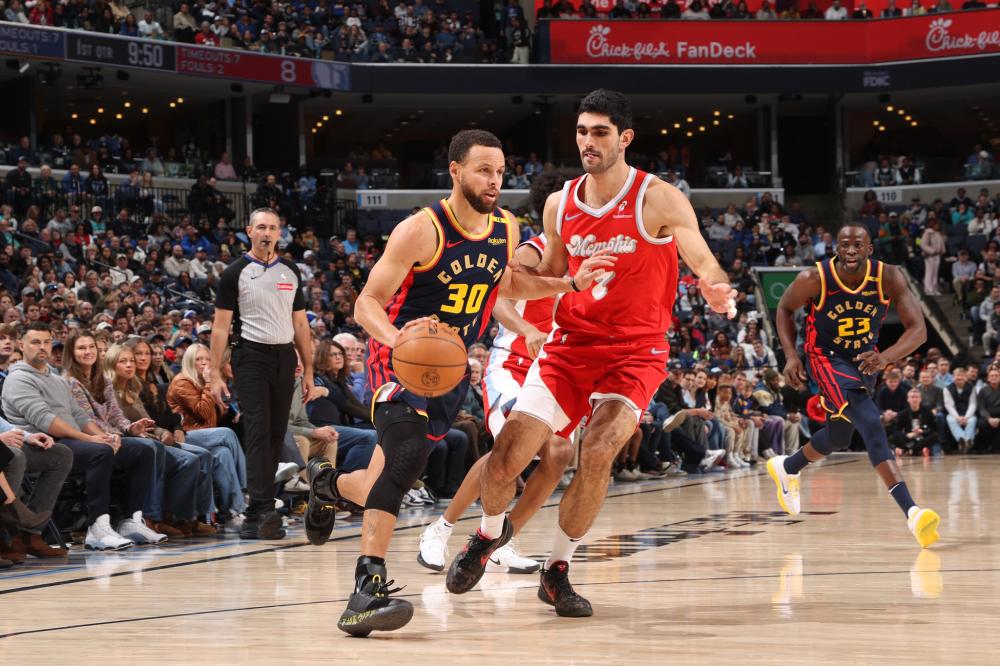 的锋线火力 的锋线火力