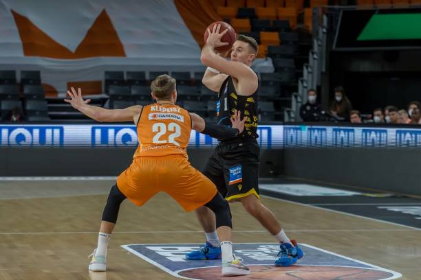 因为它有助 因为它有助